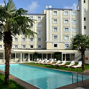 By Ihg 5* Istanboel