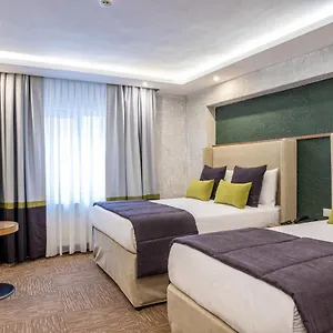 Carlton 4* Istanboel